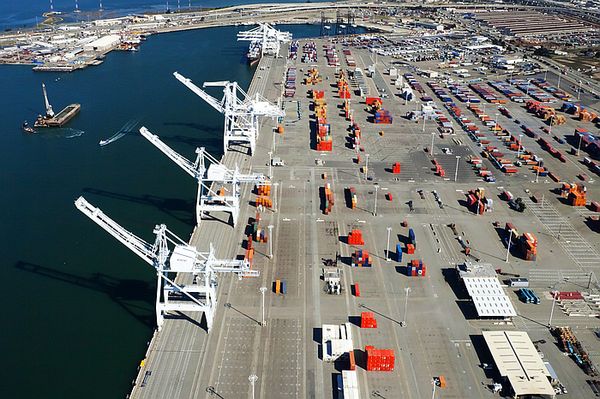 Port of Oakland Wharf & Embankment Strengthening Program